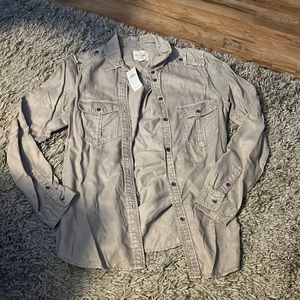 American Eagle Lightweight Boyfriend Shirt